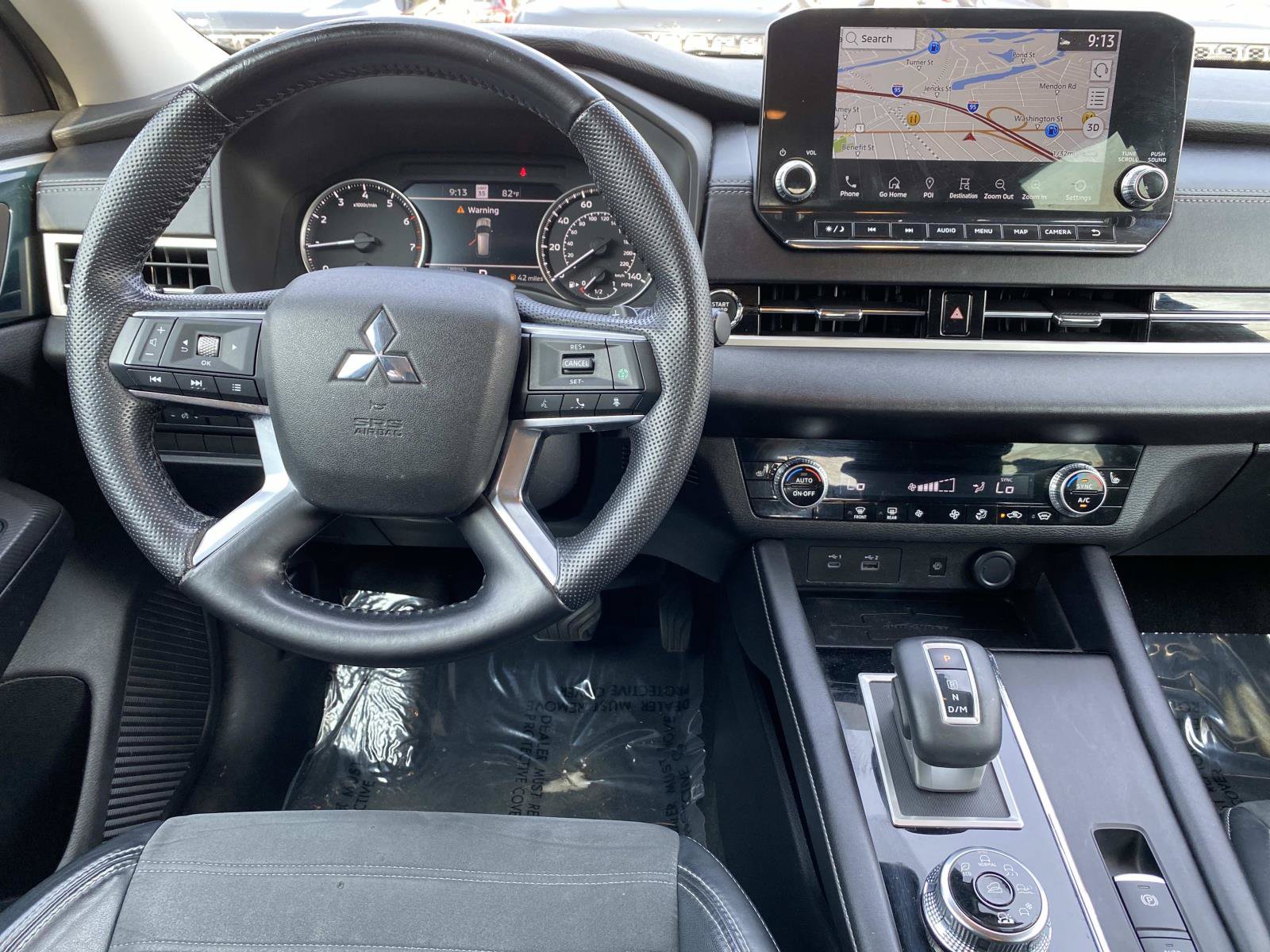 Used 2022 Mitsubishi Outlander SE AWD/4WD image 10