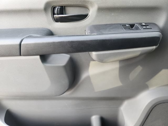 Used 2018 Nissan NV 2500 SV RWD image 20