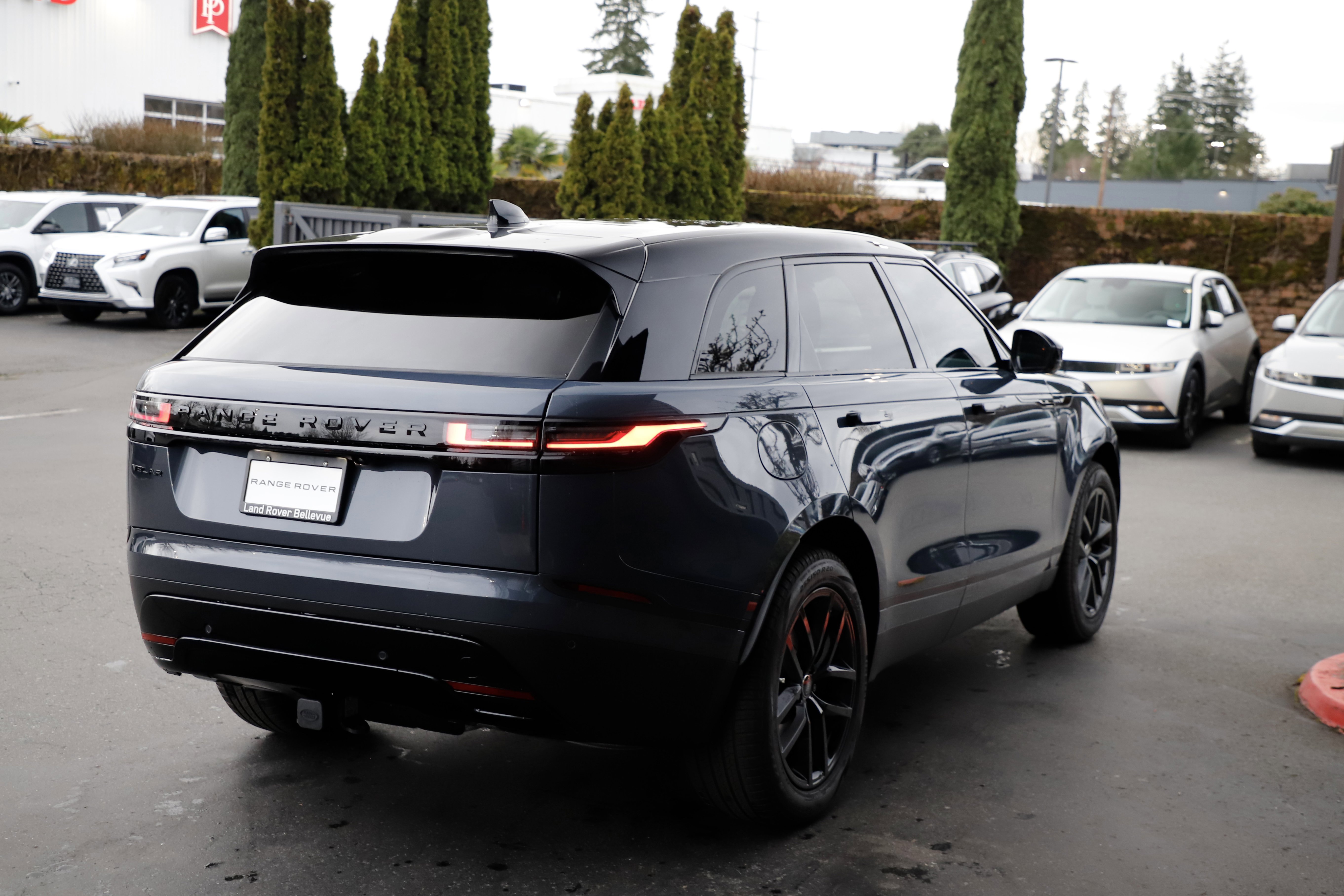 New 2026 Land Rover Range Rover Velar S image 9