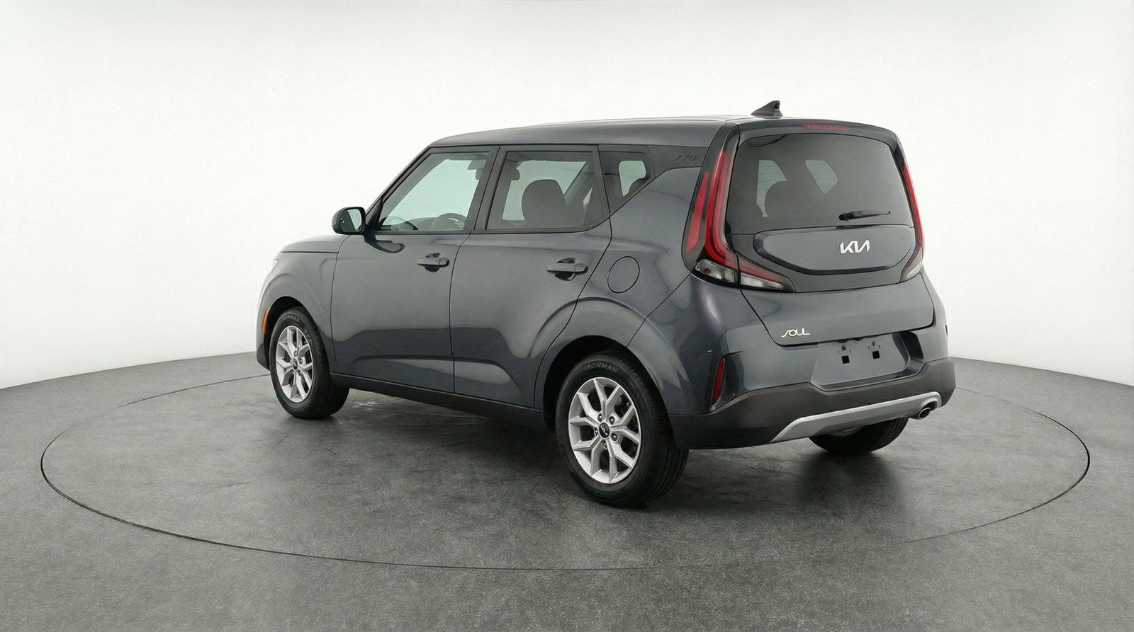 Used 2025 Kia Soul LX w/ LX Technology Package image 6
