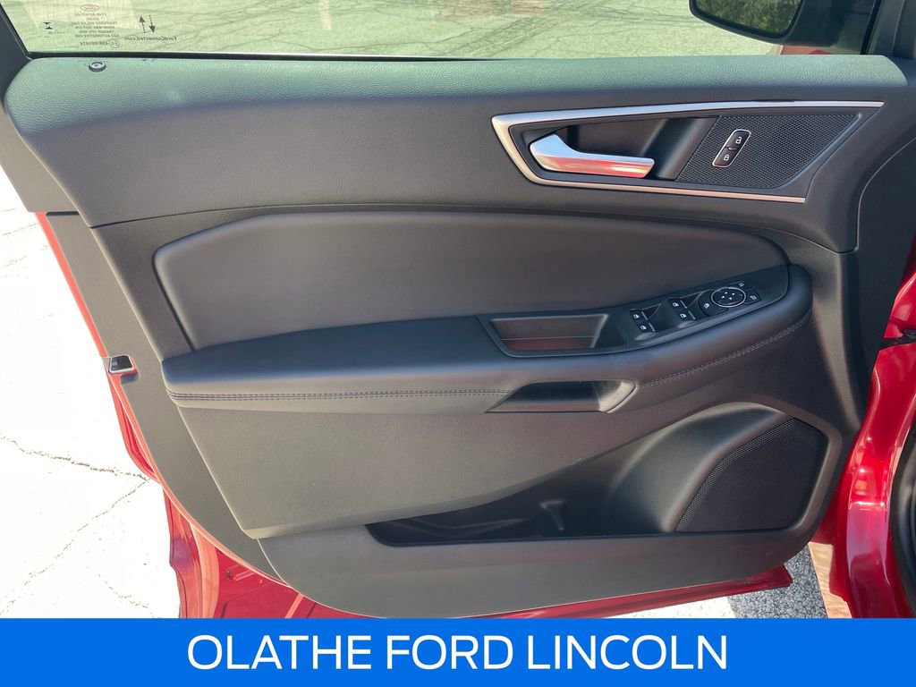 Certified 2024 Ford Edge SEL w/ Convenience Package AWD/4WD image 14