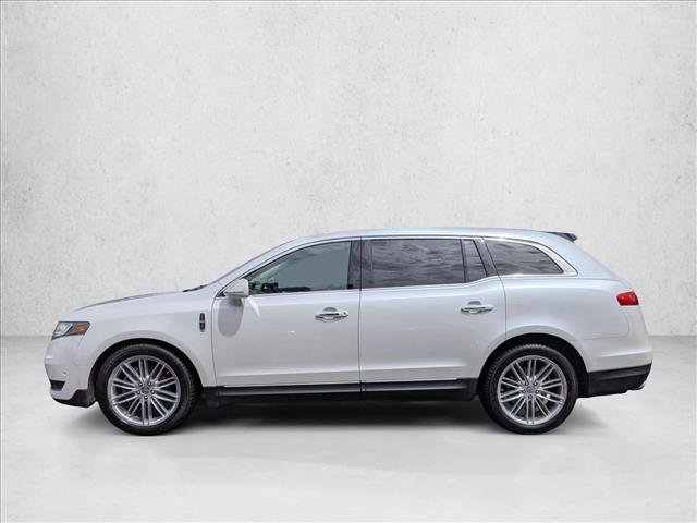 Used 2013 Lincoln MKT AWD image 9