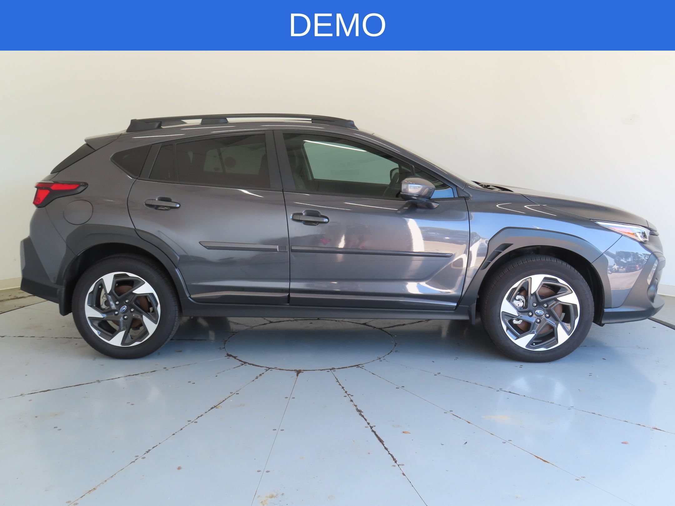 Used 2025 Subaru Crosstrek 2.5i Limited w/ Crosstrek Mirror Package AWD/4WD image 2