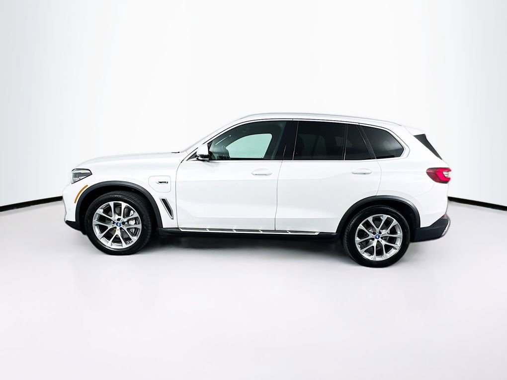 Used 2023 BMW X5 xDrive45e image 6