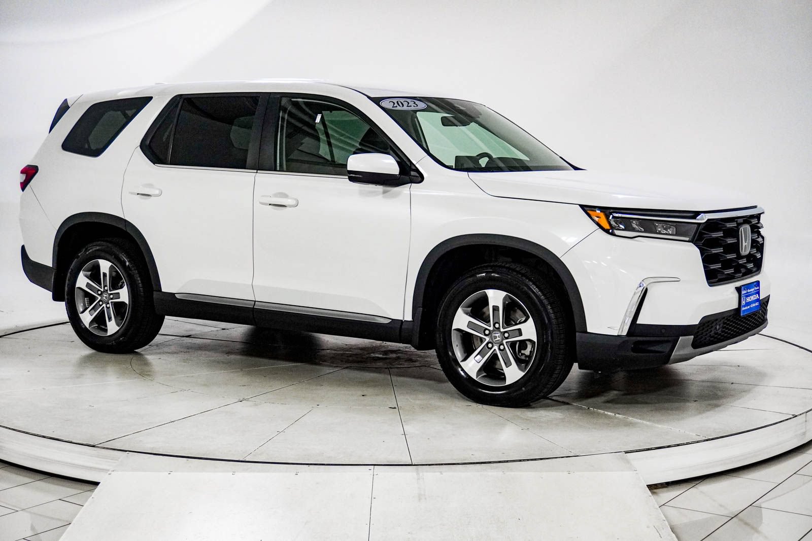 Used 2023 Honda Pilot EX-L image 9