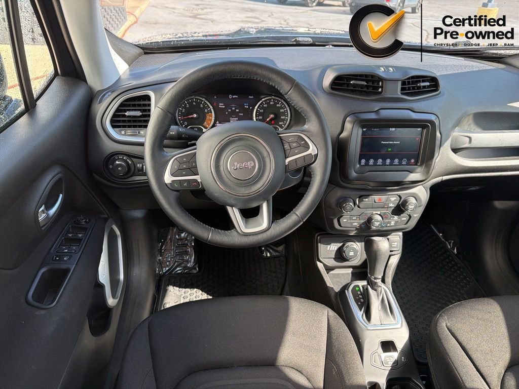 Used 2021 Jeep Renegade Latitude w/ Convenience Group AWD/4WD image 5