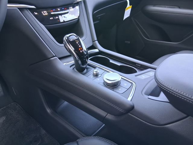 New 2026 Cadillac XT5 Luxury w/ LPO, Premium Carpet Package image 14