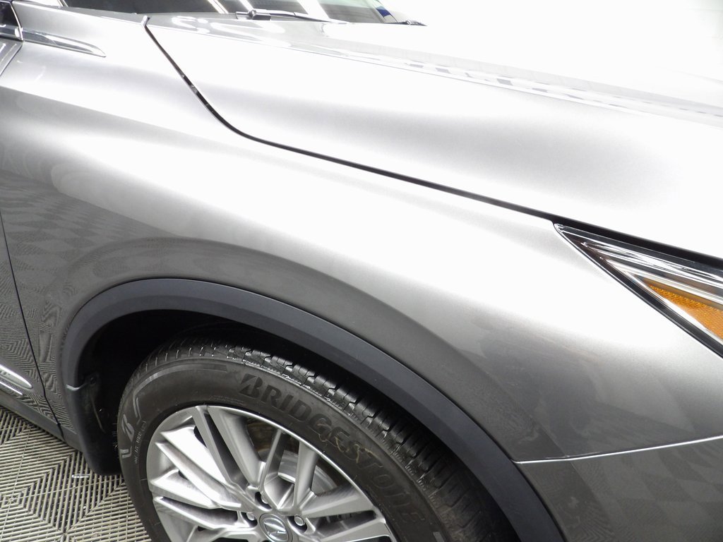 Used 2023 Acura MDX SH-AWD w/ Advance Package image 32