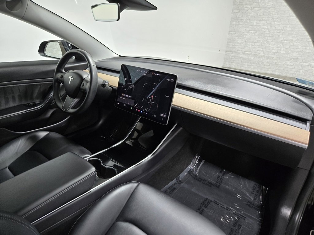 Used 2018 Tesla Model 3 Mid Range image 52