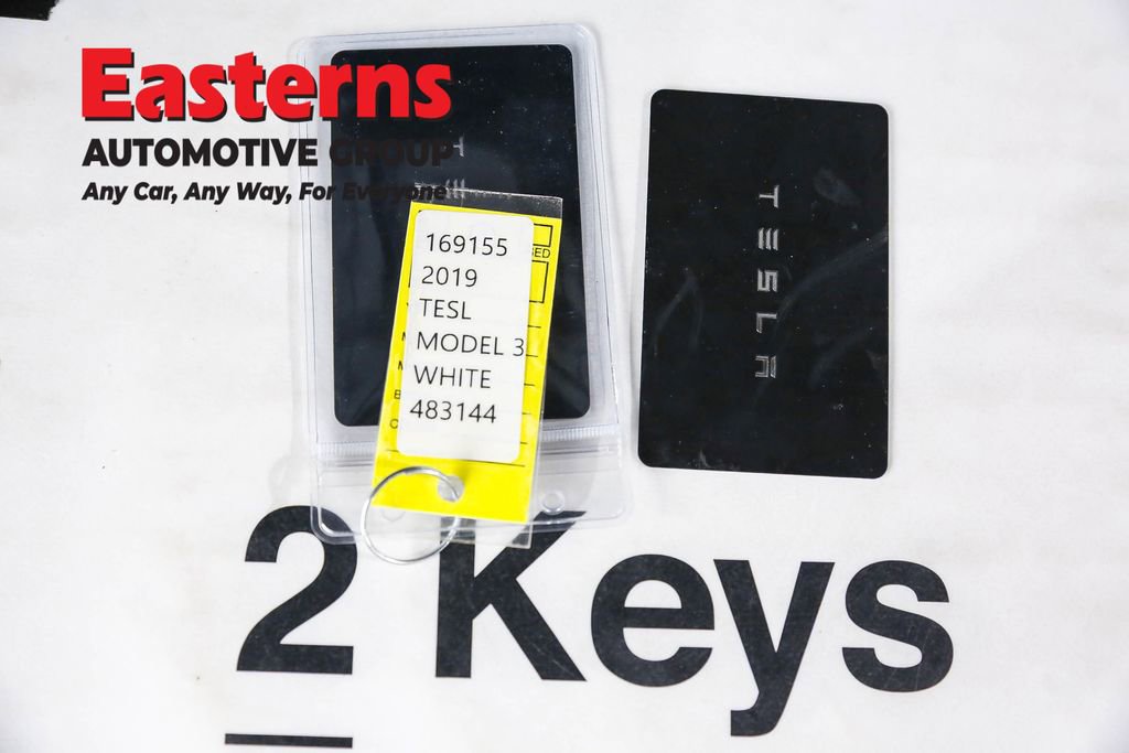 Used 2019 Tesla Model 3 Standard Range image 22