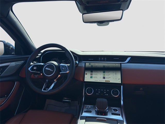 Used 2024 Jaguar XF R-Dynamic SE image 26