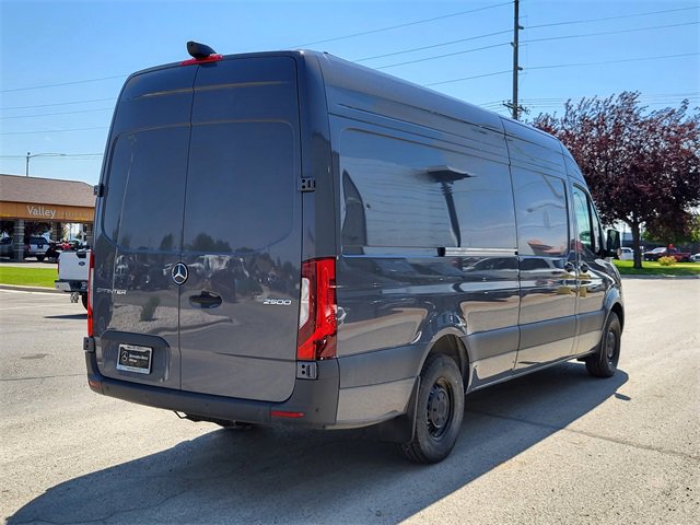 New 2024 Mercedes-Benz Sprinter 2500 image 33