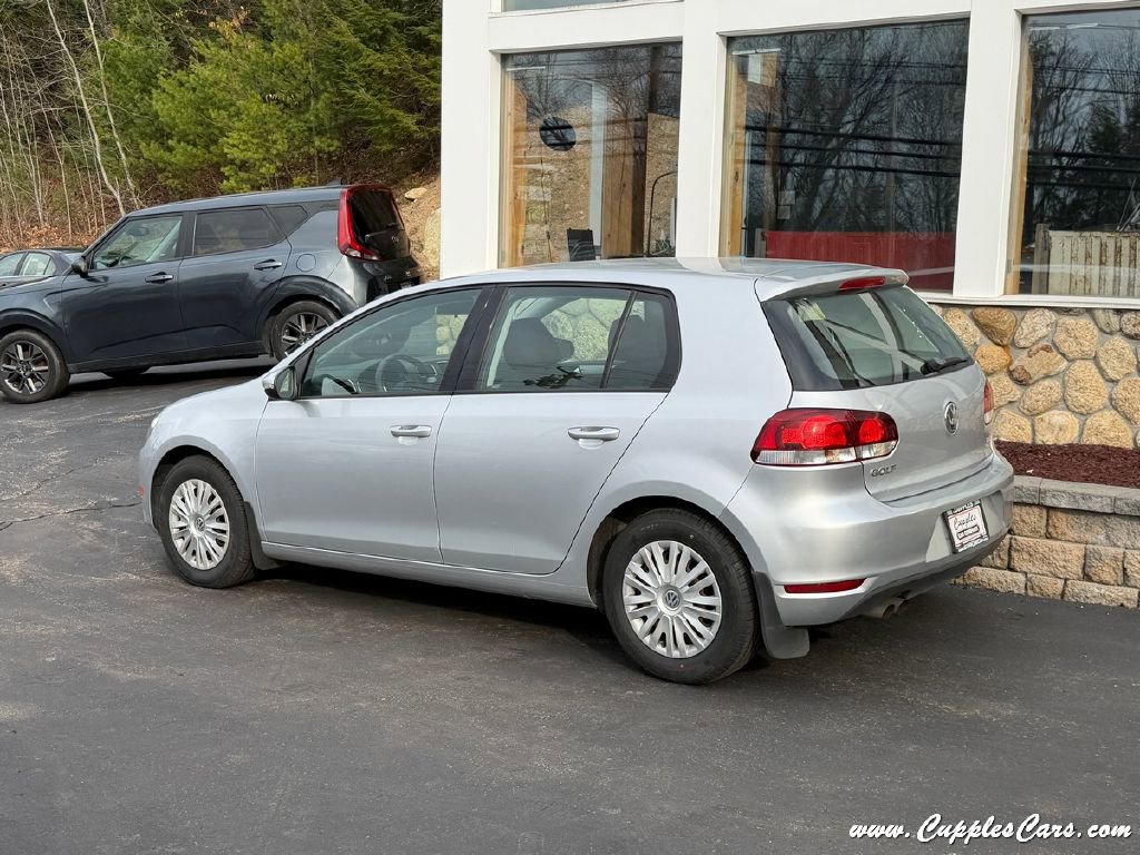 Used 2014 Volkswagen Golf 4-Door FWD image 3