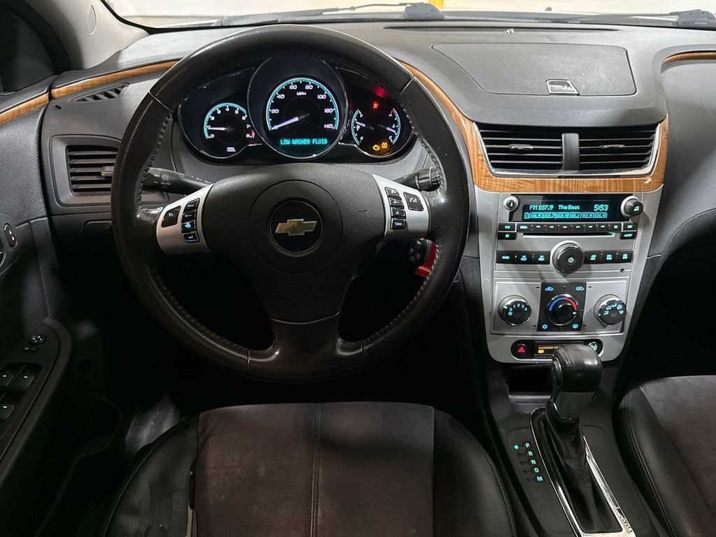 Used 2011 Chevrolet Malibu LT image 11