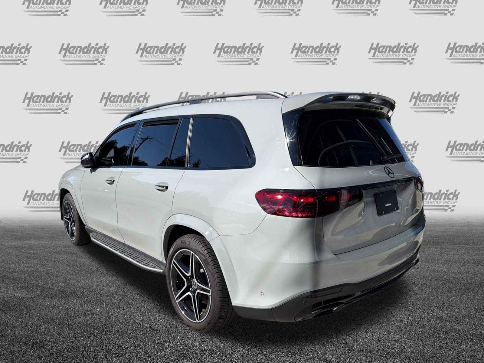 Certified 2025 Mercedes-Benz GLS 450 4MATIC image 8