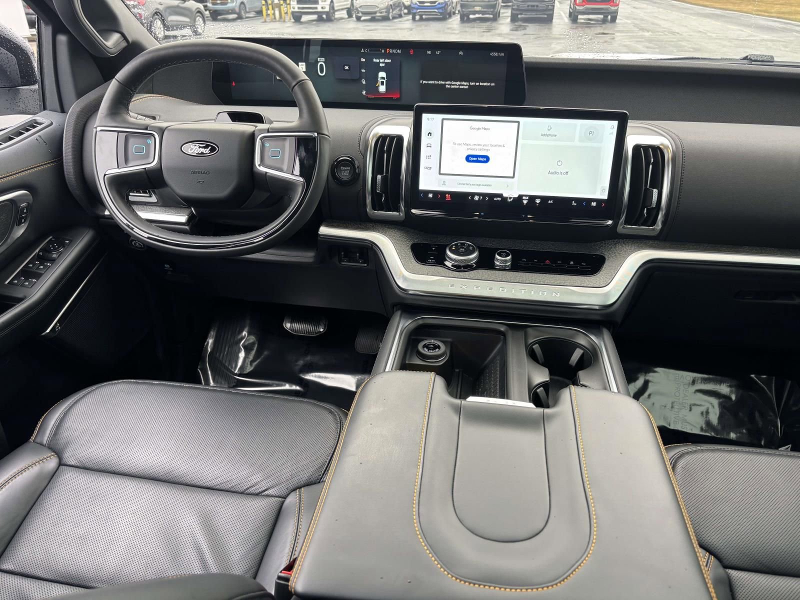 Used 2025 Ford Expedition Tremor image 32