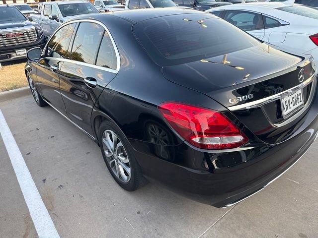 Used 2017 Mercedes-Benz C 300 Sedan image 5