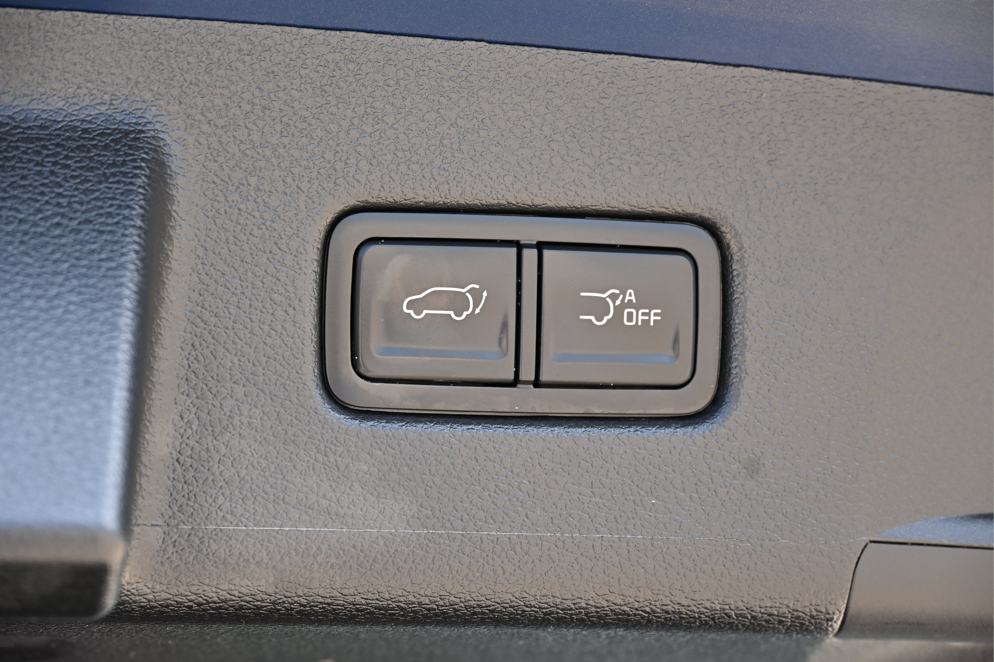 Used 2025 Kia Telluride S AWD/4WD image 13