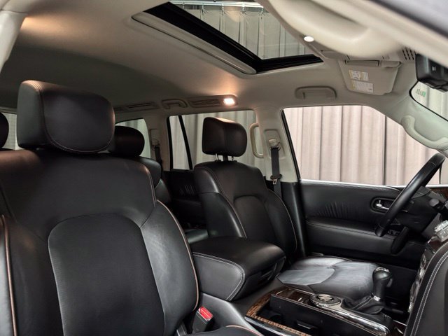 Used 2020 Nissan Armada Platinum w/ Captain's Chairs Package RWD image 11