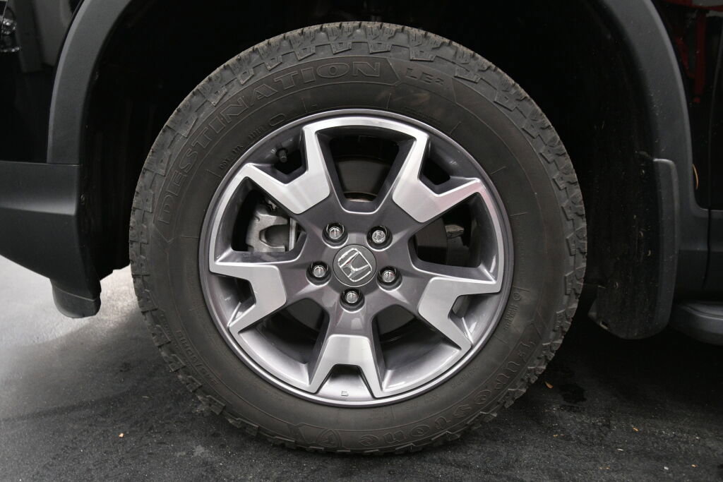 Used 2023 Honda Passport TrailSport image 35