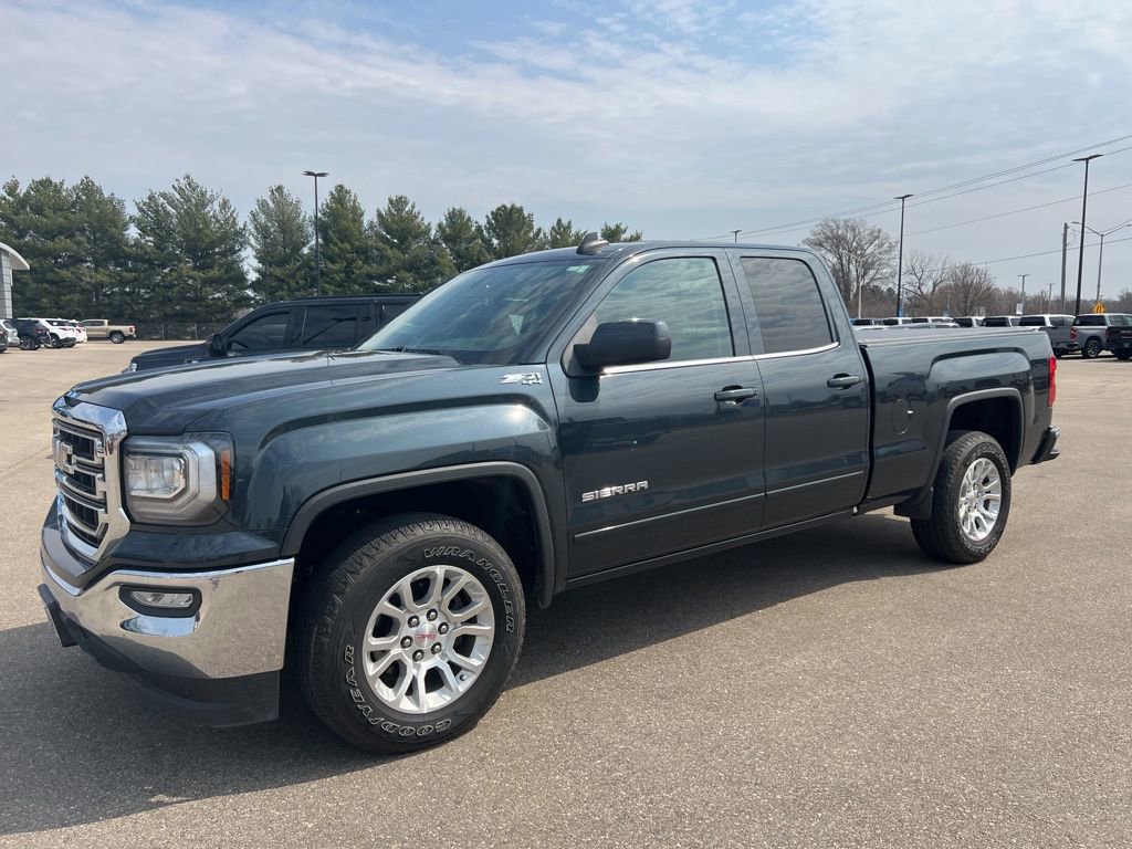Used 2017 GMC Sierra 1500 SLE w/ SLE Value Package image 7