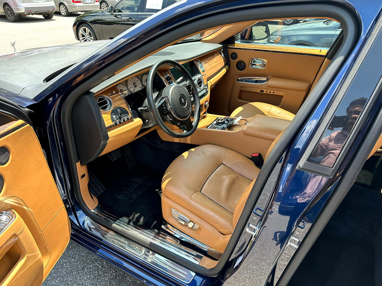 Used 2014 Rolls-Royce Ghost image 8