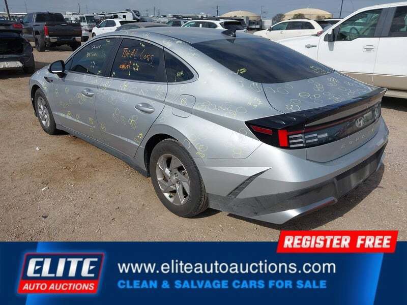 Used 2025 Hyundai Sonata SE image 5