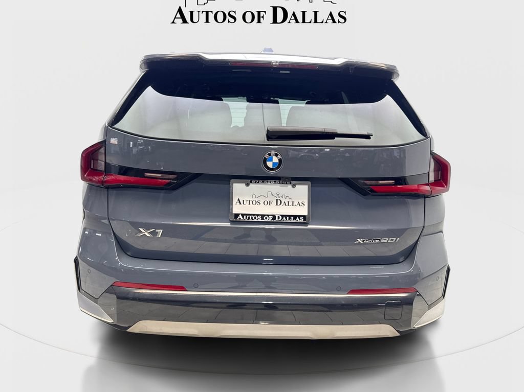 Used 2023 BMW X1 xDrive28i w/ Premium Package AWD/4WD image 7