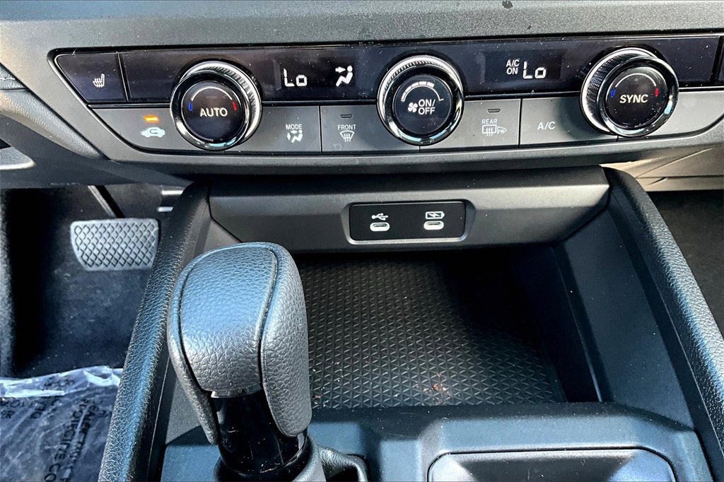 Used 2023 Honda Accord EX image 29