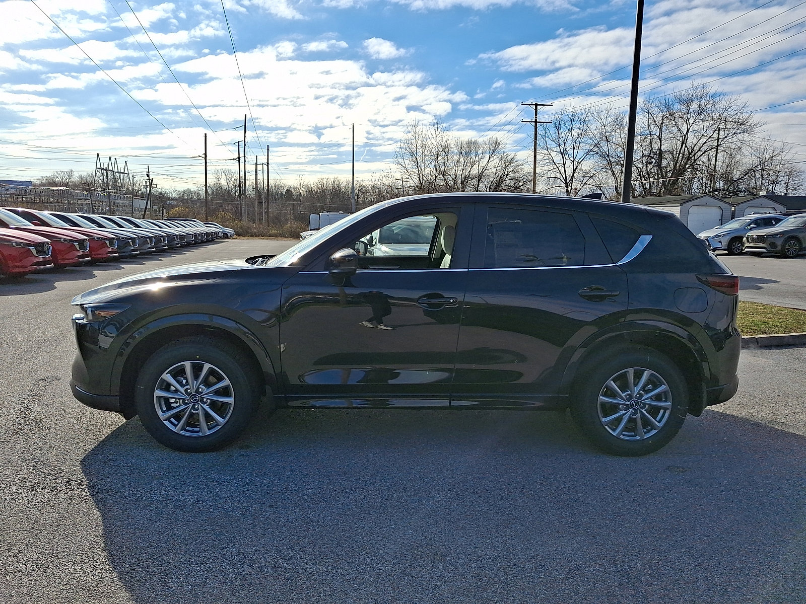 New 2025 MAZDA CX-5 AWD 2.5 S w/ Preferred Package image 4
