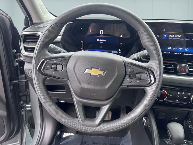 Used 2025 Chevrolet TrailBlazer LT image 16