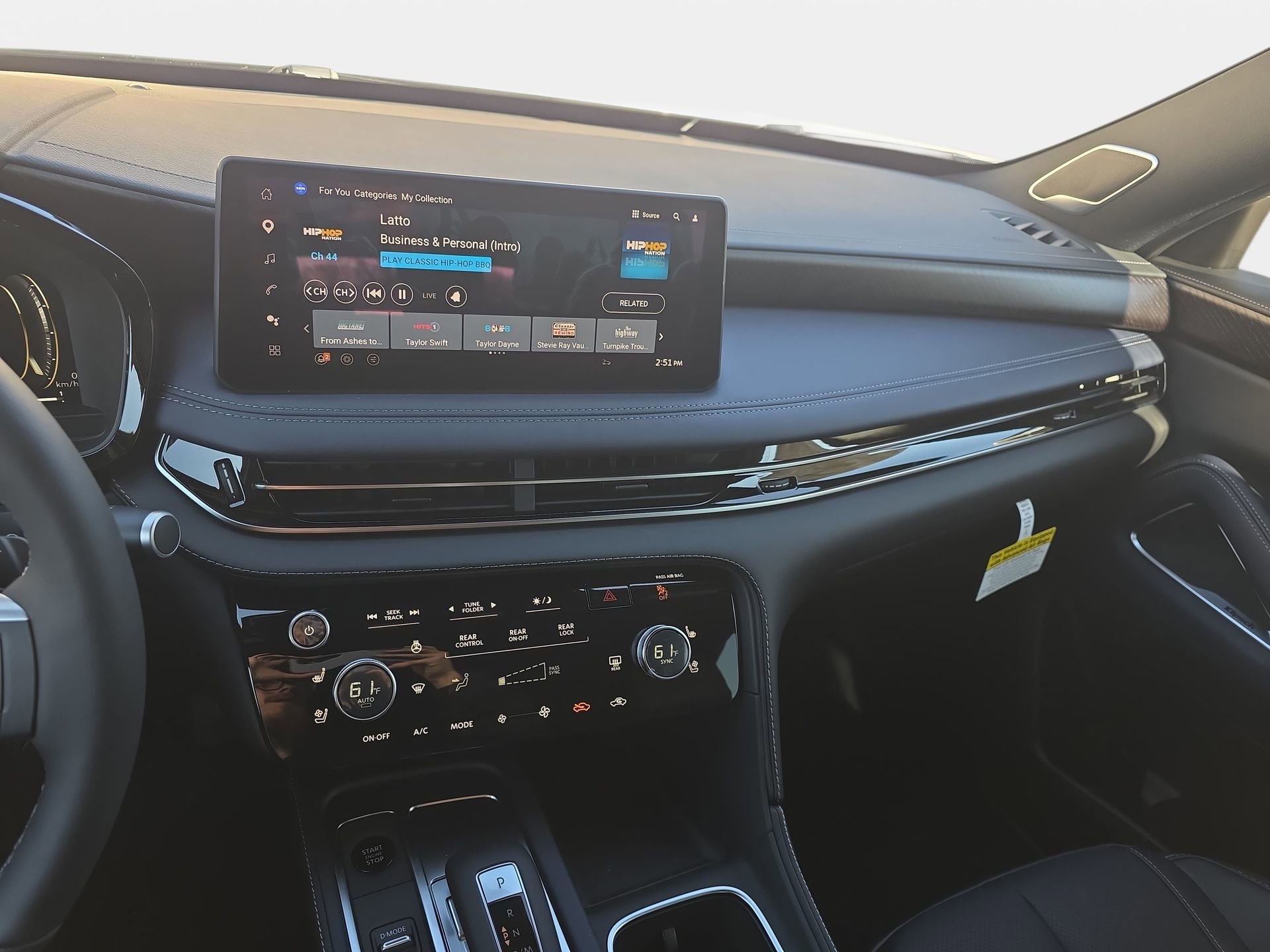 New 2026 INFINITI QX60 Sport w/ Dark Cargo Package image 20