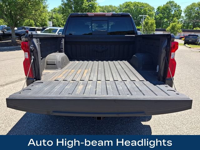 Used 2023 Chevrolet Silverado 1500 LTZ AWD/4WD image 32