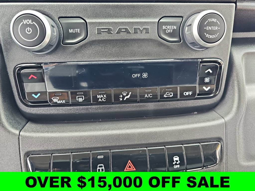New 2024 RAM ProMaster 3500 w/ Convenience Group image 29