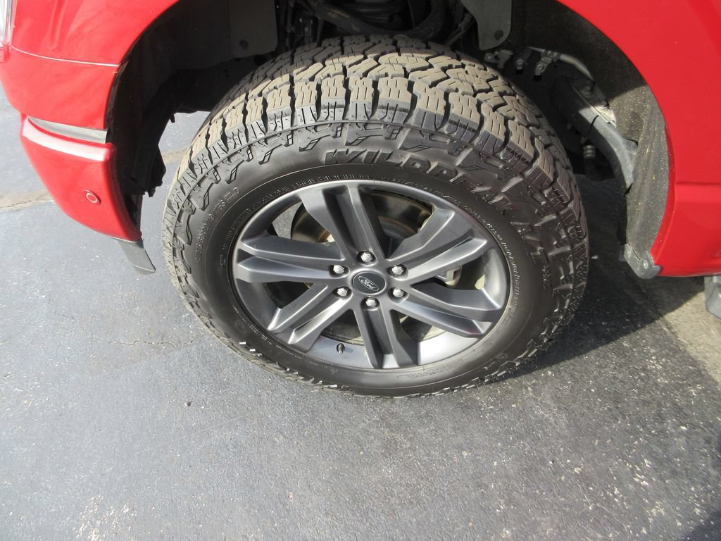 Used 2021 Ford F150 Lariat w/ Equipment Group 502A High AWD/4WD image 15