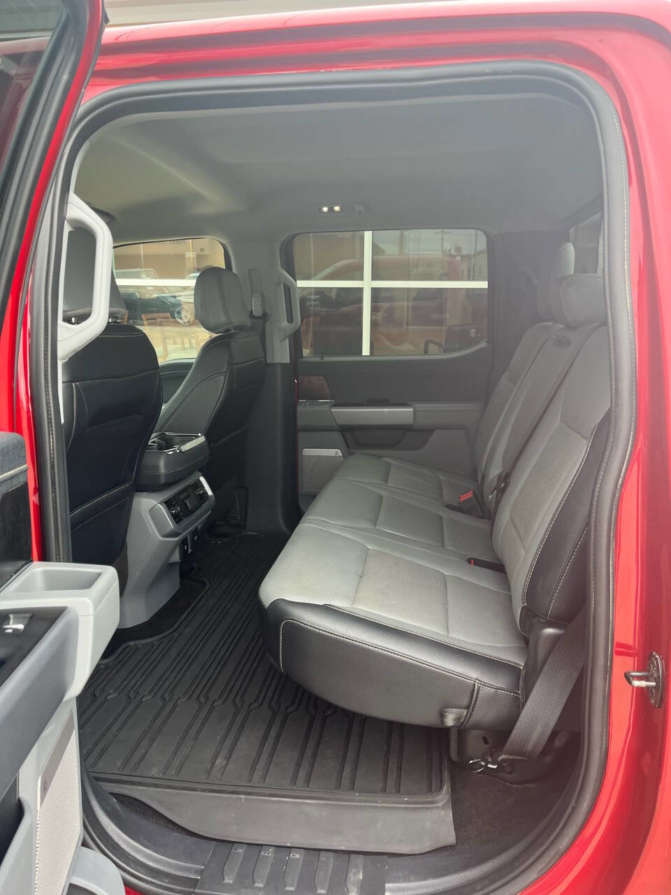 Used 2023 Ford F150 Lariat w/ Equipment Group 502A High image 2