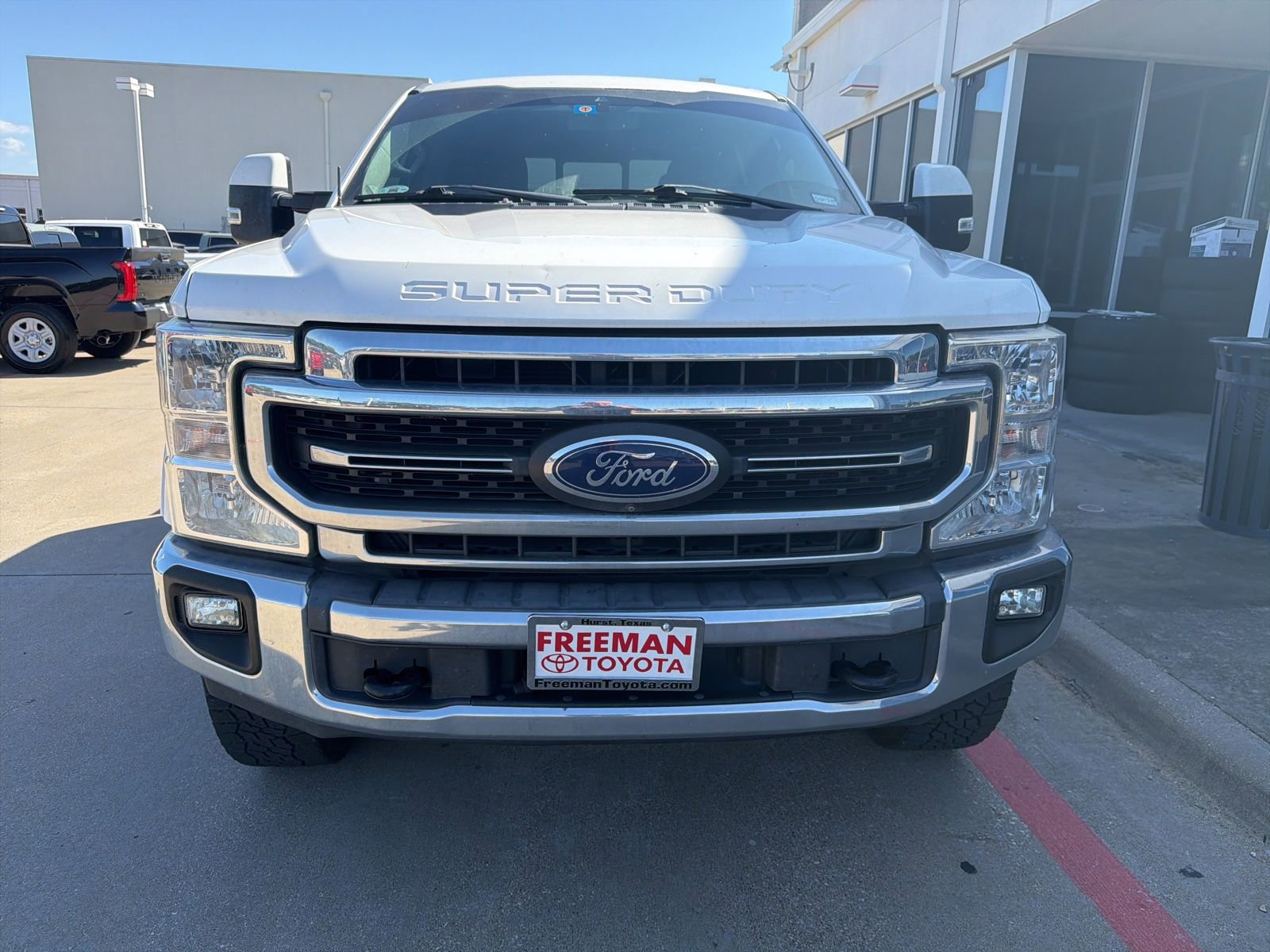 Used 2020 Ford F250 Lariat w/ Tremor Off-Road Package AWD/4WD image 3