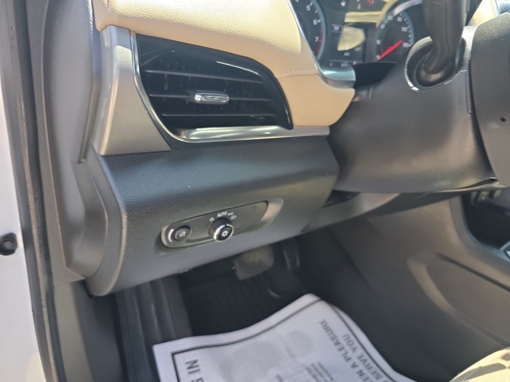 Certified 2023 Chevrolet Traverse LS w/ Safety Package FWD image 11