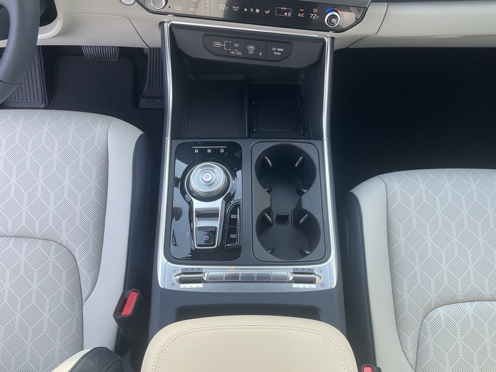 New 2026 Kia Carnival SX w/ SX Dark Edition Package image 24