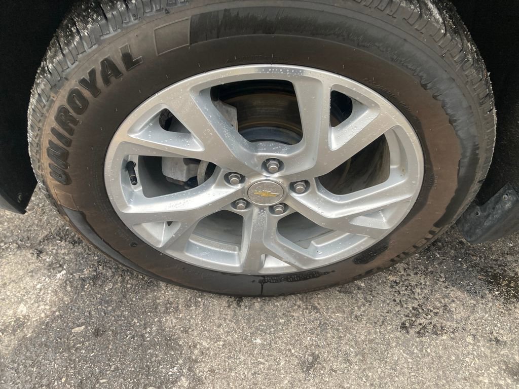 Used 2021 Chevrolet Equinox Premier image 38