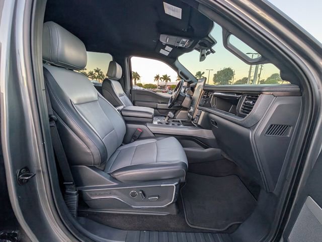 Used 2023 Ford F150 Lightning Lariat image 16