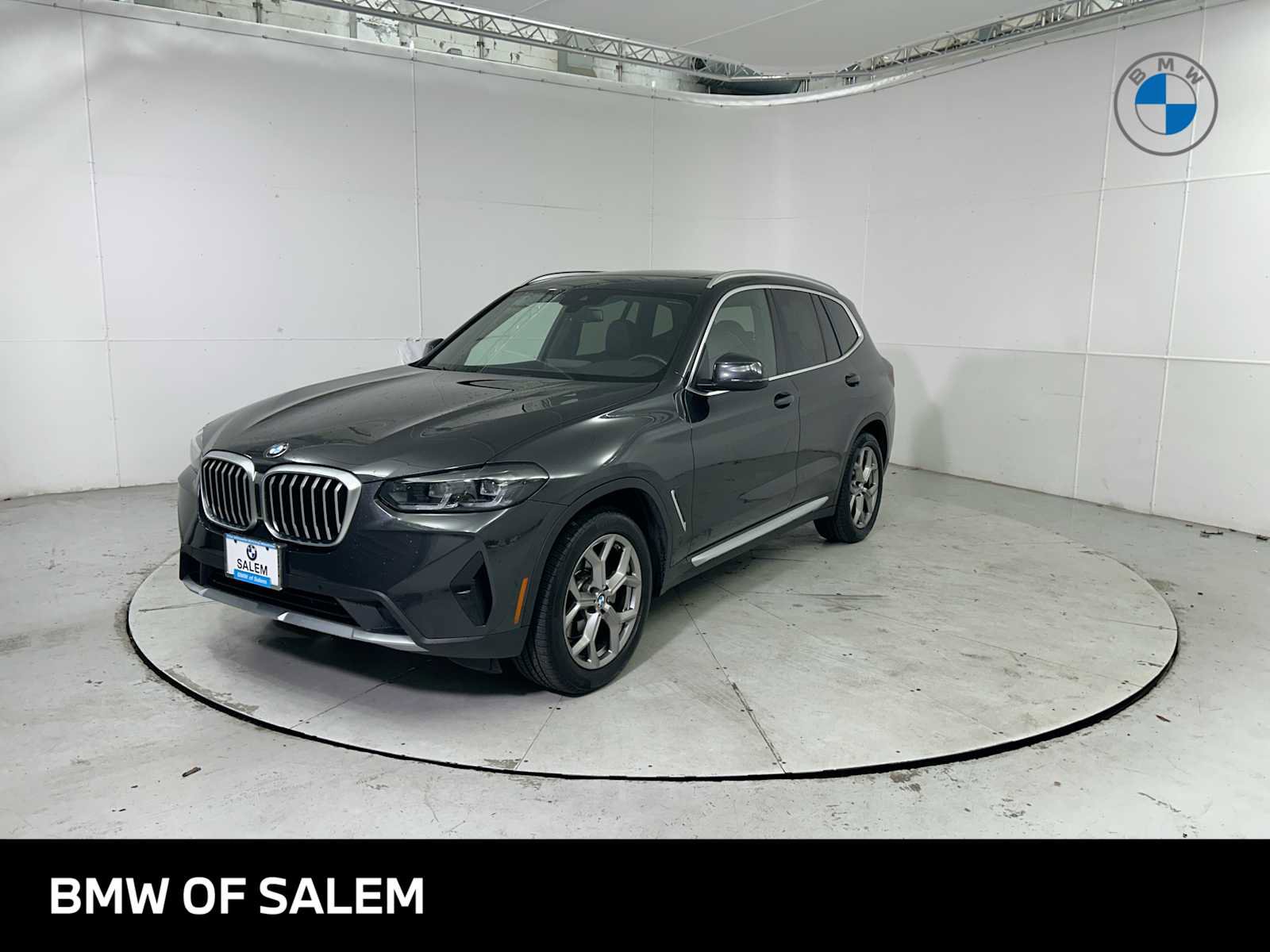 Used 2022 BMW X3 xDrive30i w/ Premium Package 2