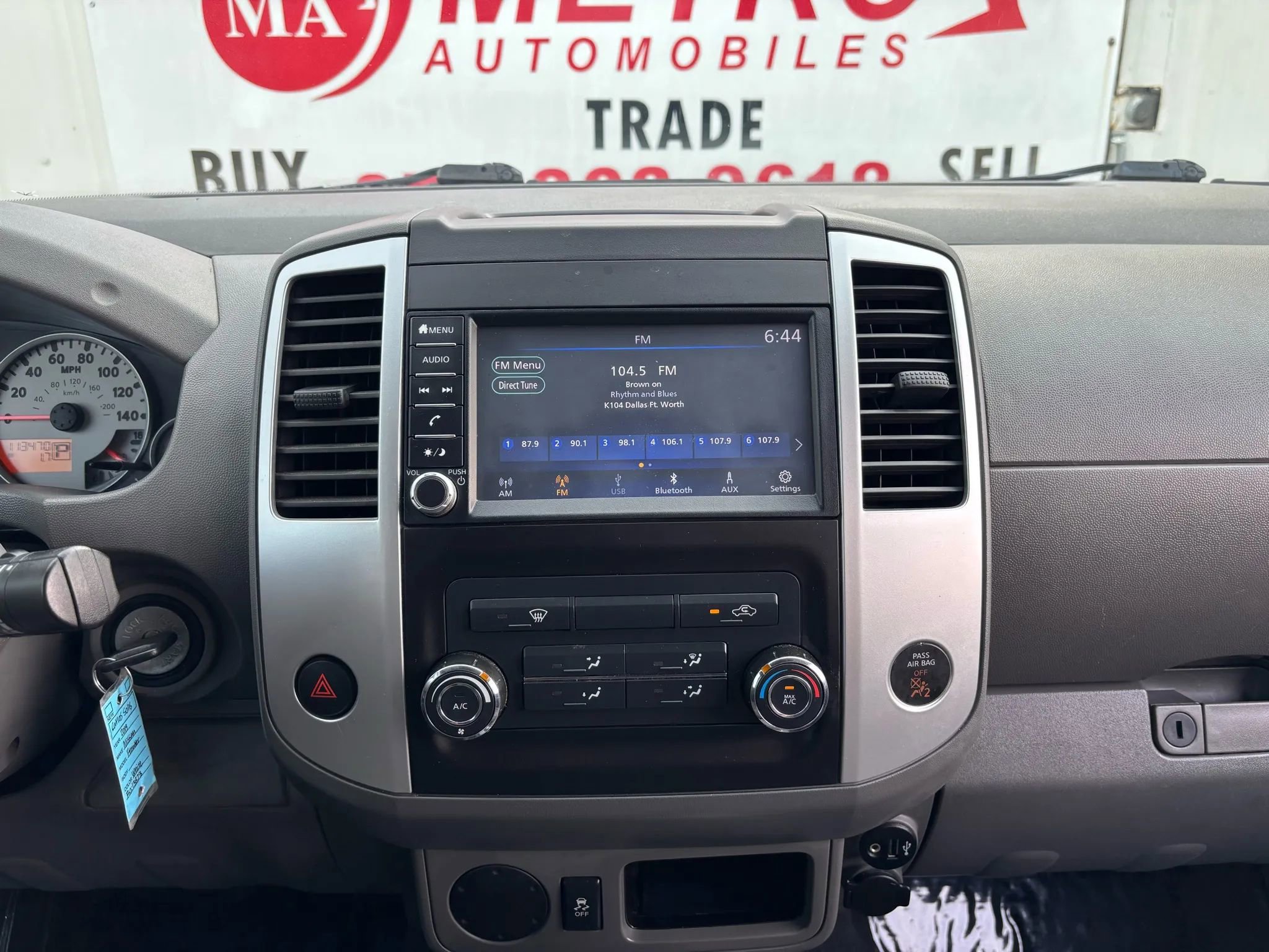 Used 2019 Nissan Frontier Desert Runner image 31