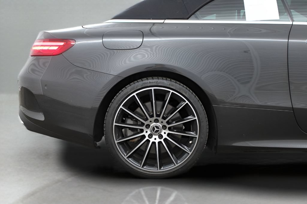 Used 2022 Mercedes-Benz E 450 Cabriolet image 13