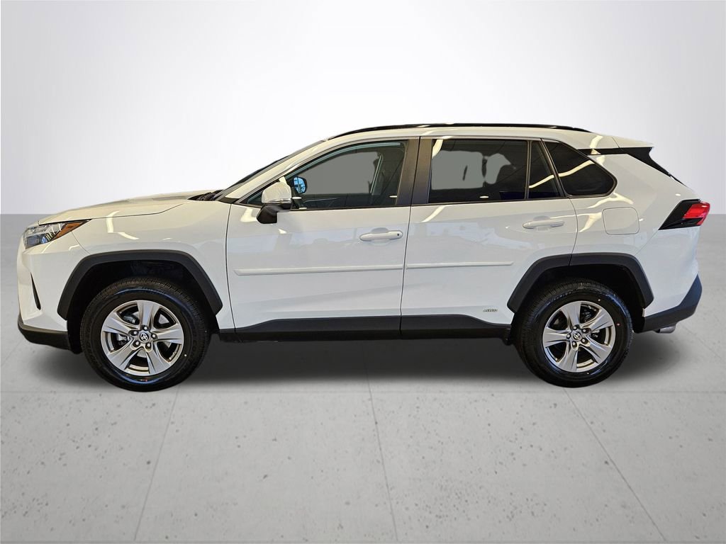 Used 2024 Toyota RAV4 LE image 11