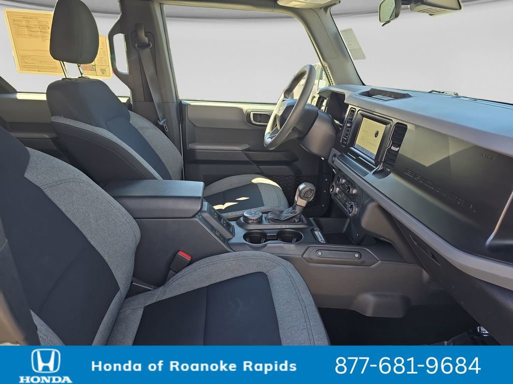 Used 2022 Ford Bronco 4-Door AWD/4WD image 17