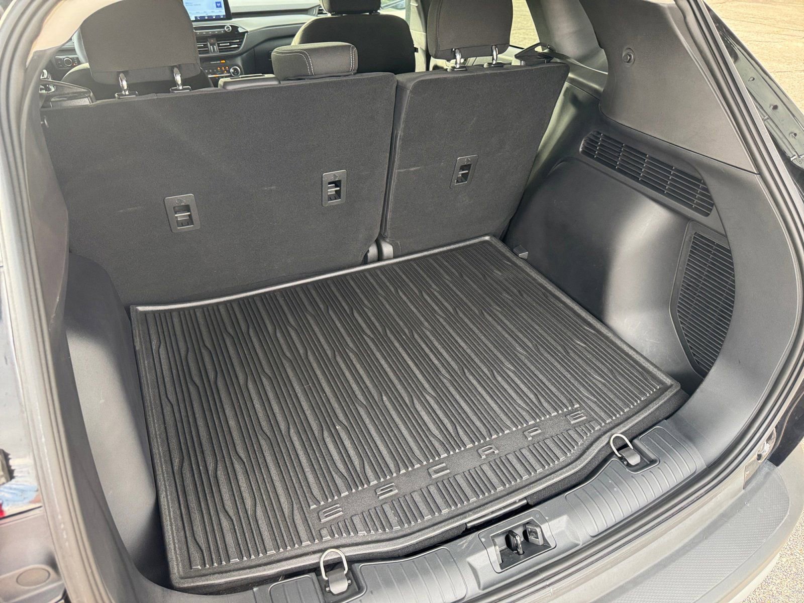 Certified 2023 Ford Escape Active image 16