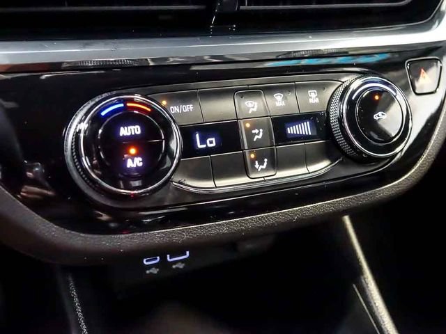 Certified 2025 Buick Envista Sport Touring FWD image 23
