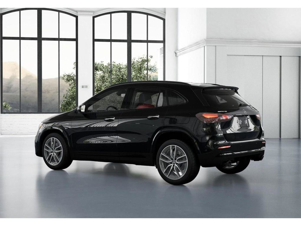 New 2026 Mercedes-Benz GLA 35 AMG 4MATIC image 30