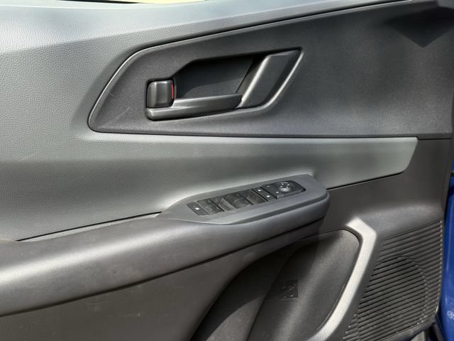 Used 2025 Toyota Prius LE FWD image 24